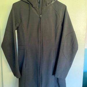 REI women’s XS gray lined raincoat